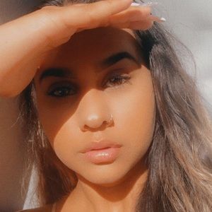 Meet your Posher, Lahela